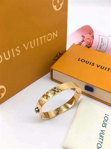 bracelet cadenas louis vuitton|louis vuitton diamond bracelet.